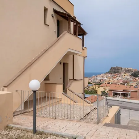 Castelsardo- Elegante Vista Mare Apartment *